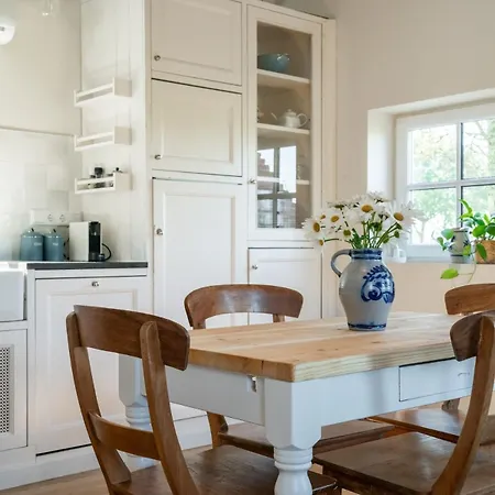 بيت للعطل Charming Dutch Country With Private Garden *