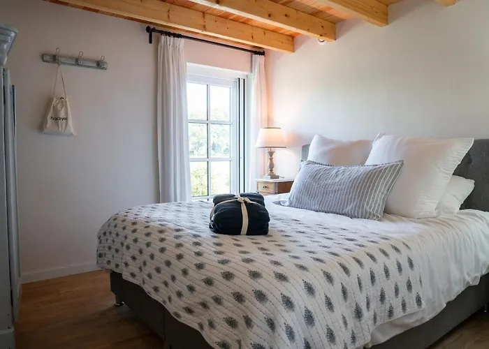 Charming Dutch Country With Private Garden *