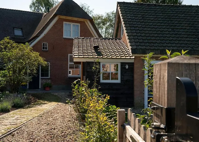 Charming Dutch Country With Private Garden *