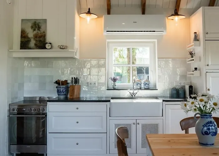 Charming Dutch Country With Private Garden